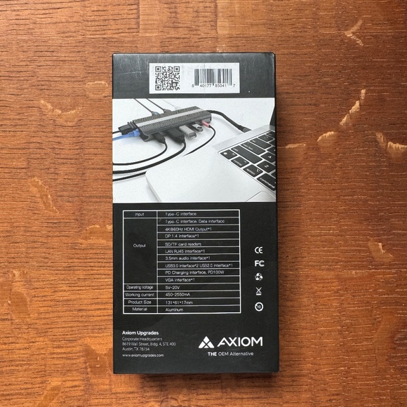 Axiom 12-in-1 USB-C Multiport Hub Adapter | Brand New in box - Picture 2 of 2